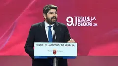 Fernando L&oacute;pez Miras, durante el acto del 9J (foto: La 7)