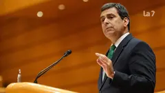 El senador Jos&eacute; Ram&oacute;n D&iacute;ez de Revenga