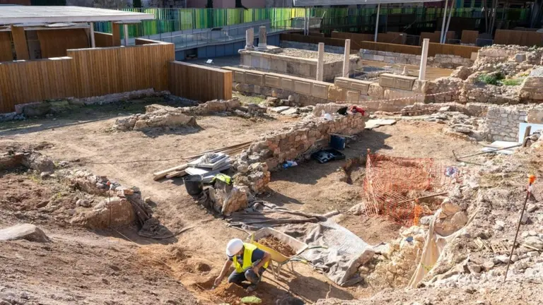 Patrimonio Arqueol&oacute;gico contrata la conservaci&oacute;n de los restos del Barrio del Foro Romano