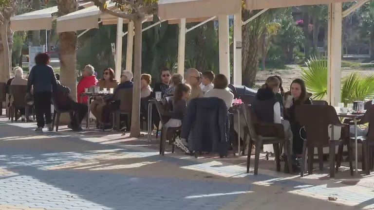 La costa regional se llena de turistas por la 'navidad' tropical