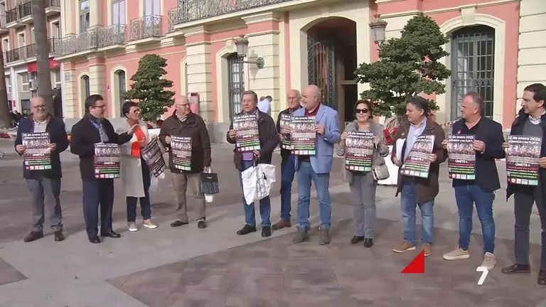 Representantes de los distintos barrios afectados por el plan de movilidad del ayuntamiento de Murcia