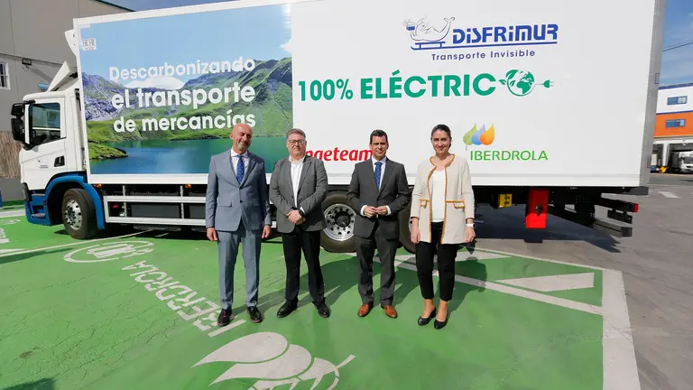 Iberdrola y Disfrimur crean el corredor mediterr&aacute;neo el&eacute;ctrico
