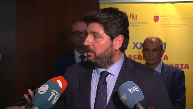Fernando L&oacute;pez Miras, presidente de la Regi&oacute;n de Murcia (foto: La 7)