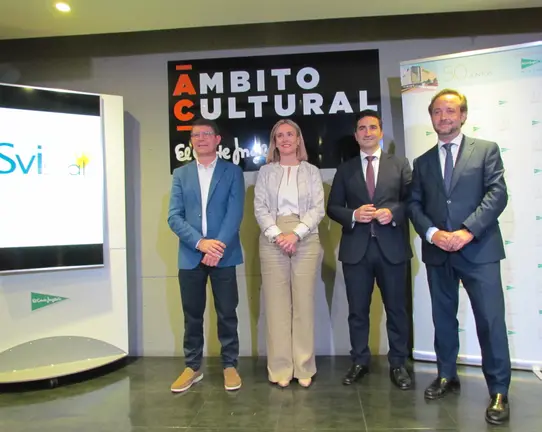 Presentaci&oacute;n SVisual para personas sordas en El Corte Ingl&eacute;s de Murcia (foto: El Corte Ingl&eacute;s)