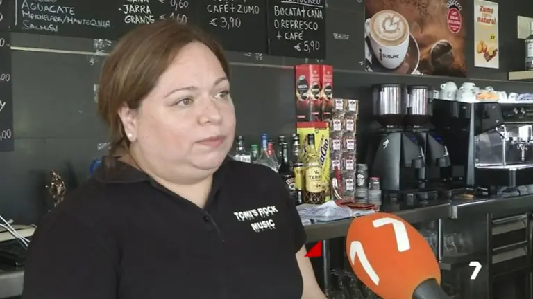 Daniela, gerente de un bar abierto este mes en Molina de Segura