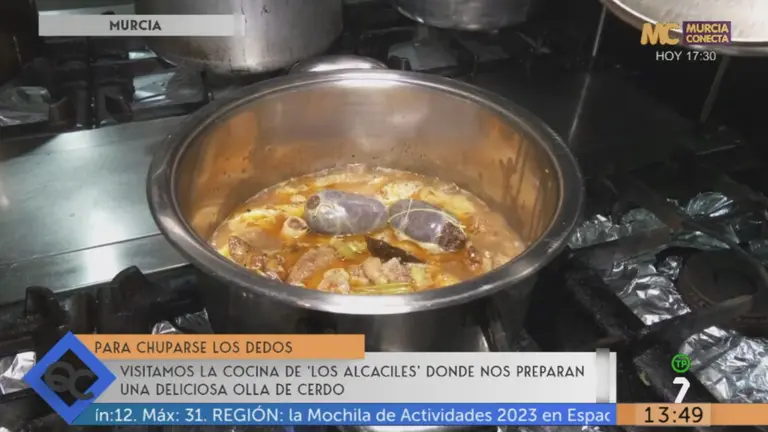 Olla de cerdo en el restaurante Los Alcaciles de Murcia