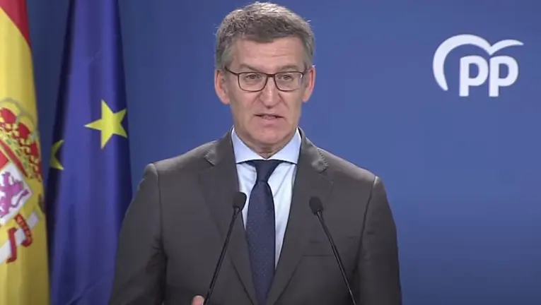 Alberto N&uacute;&ntilde;ez Feij&oacute;o, secretario general del Partido Popular, da su opini&oacute;n sobre la decisi&oacute;n de Pedro S&aacute;nchez (foto: PP)