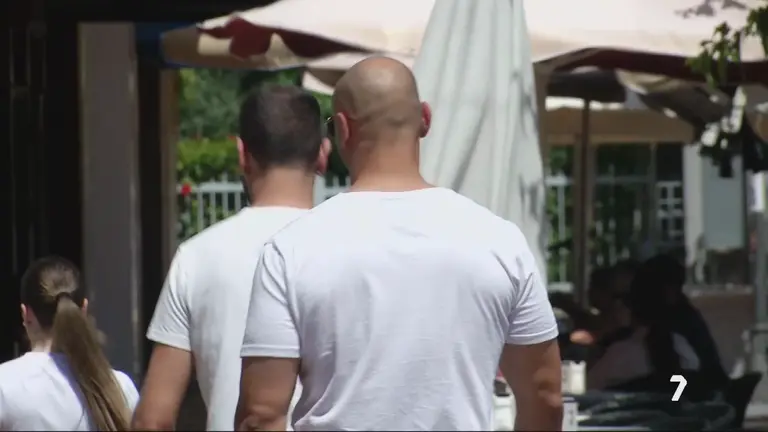 Hombre con alopecia (foto: La 7)