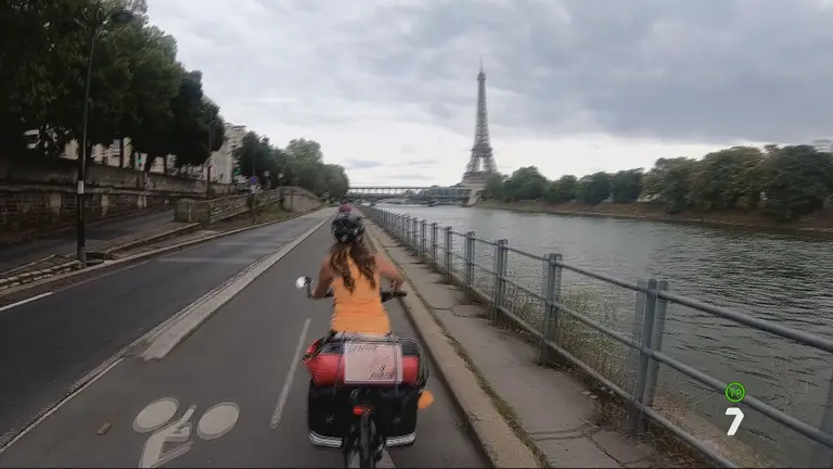 Reto en bici de Murcia a Par&iacute;s (foto: La 7)