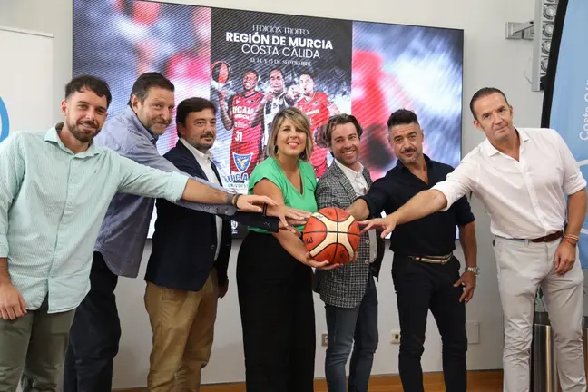 FOTO BASKET