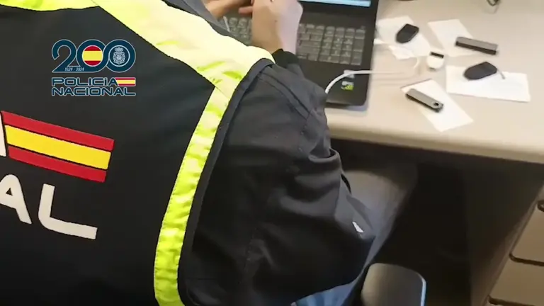 Detenciones en Murcia en una operaci&oacute;n nacional contra los fraudes con criptomonedas