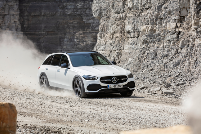 Mercedes-Benz C-Class All Terrain; exterior