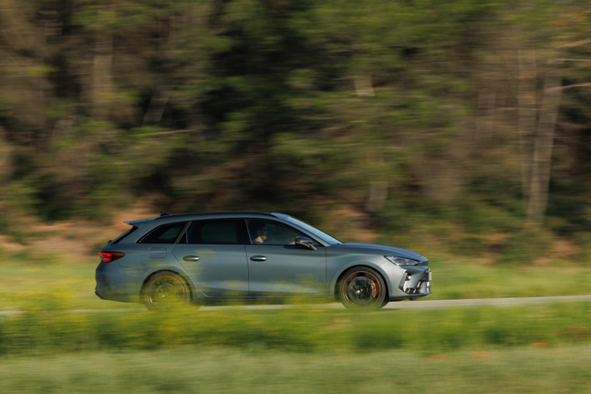 CUPRA LEON e-HYBRID 272 CV SPORT TOURER