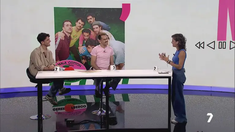 Laura Mart&iacute;nez entrevista a Mala Cotton (foto: La 7)