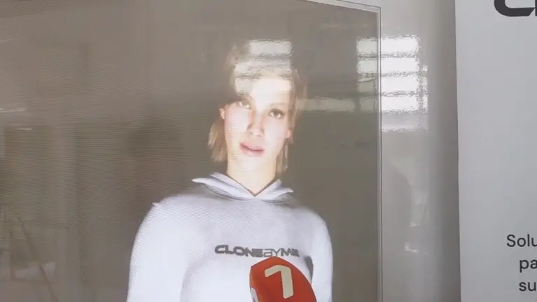 El primer agente hologr&aacute;fico creado en Cartagena (foto: La 7)