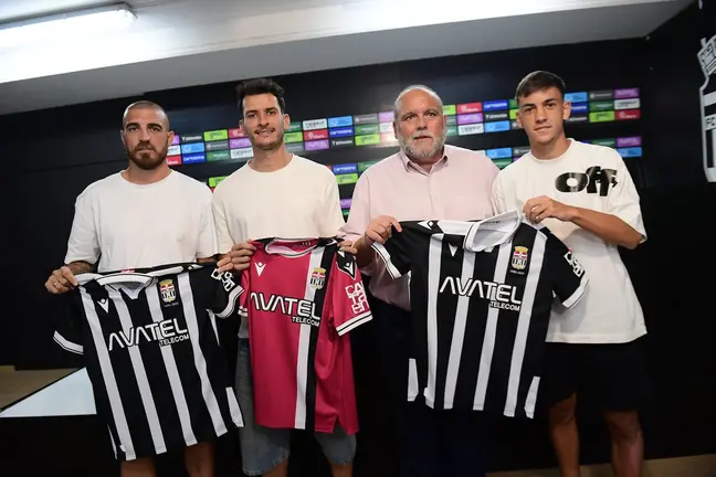 Triple presentaci&oacute;n en el FC Cartagena: Fran V&eacute;lez, Chuca y Edgar Alca&ntilde;&iacute;z (foto: FC Cartagena)