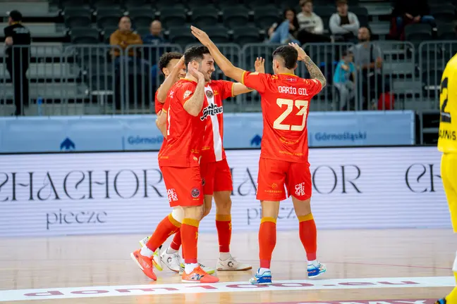 El Jimbee gana al Zalguiris en la Champions por 5-0 (foto: Jimbee Cartagena)