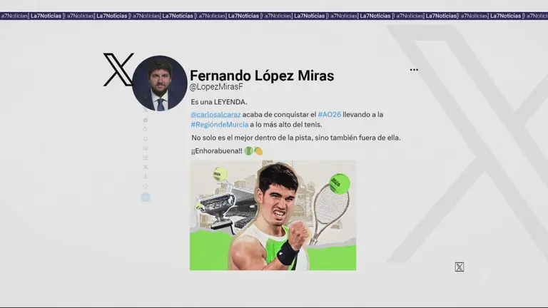 Felicitaci&oacute;n de Fernando L&oacute;pez Miras, presidente de la Regi&oacute;n, a Carlos Alcaraz tras ganar el Open de Australia (foto: La 7)