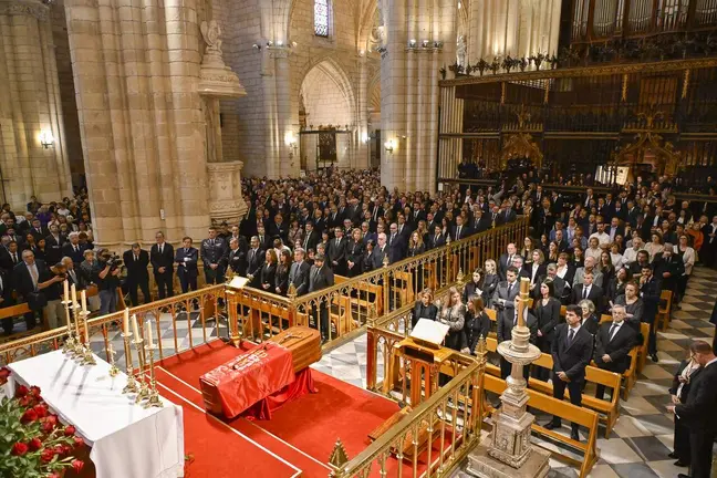 Funeral por el alcalde de Murcia, Jos&eacute; Ballesta, en la Catedral de Murcia, a 12 de mayo de 2026, en Murcia