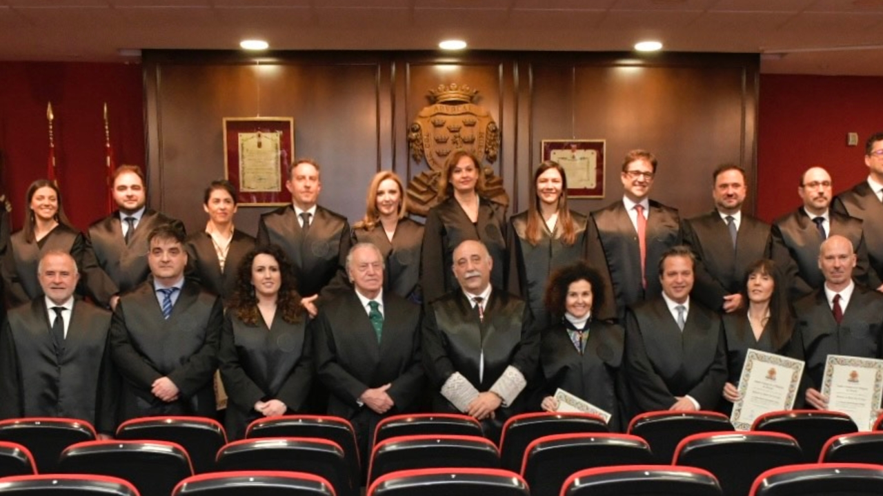 Abogados distinguids por el Colegio