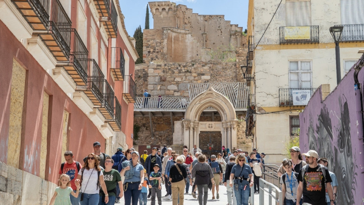 Miles de cruceristas en Cartagena