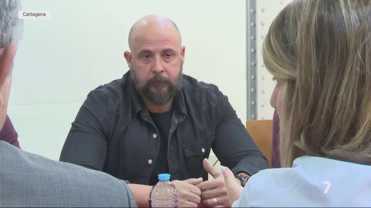 Los trabajadores de Sabic denuncian falta de informaci&oacute;n (foto: La 7)