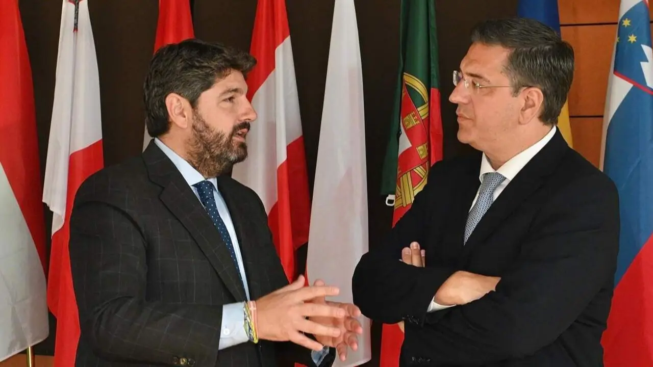 L&oacute;pez Miras reclama en Bruselas acelerar el Corredor Mediterr&aacute;neo y m&aacute;s apoyo europeo al turismo (foto: CARM)