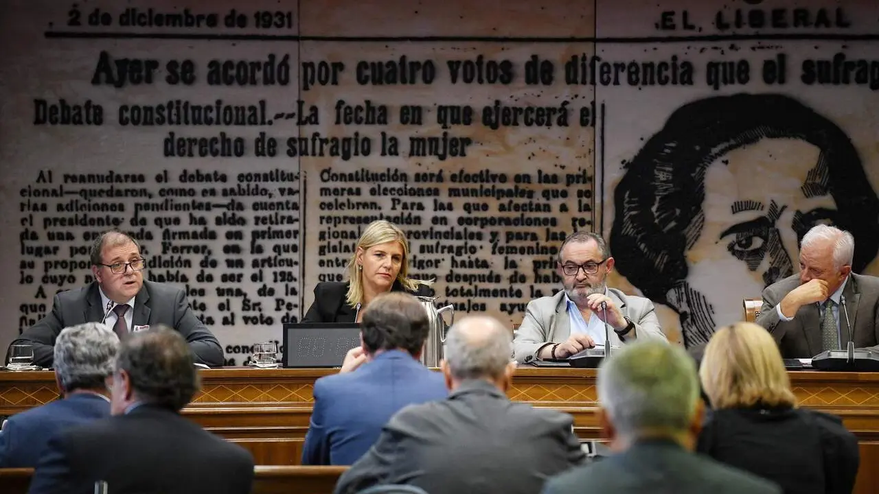 El expresidente de correos y tel&eacute;grafos, Juan Manuel Serrano Quintana, comparece en la Comisi&oacute;n de Investigaci&oacute;n del &lsquo;caso Koldo&rsquo;, en el Senado, a 15 de septiembre de 2025