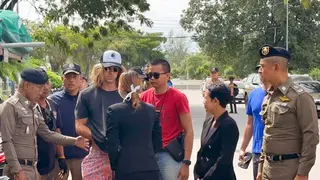 Daniel Sancho es trasladado a dependencias judiciales para declarar ante el juez en Tailandia (foto: Agencias)