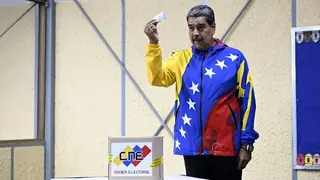 El candidato a la presidencia de Venezuela, Nicol&aacute;s Maduro, durante la jornada electoral