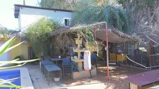 Vivienda situada en San Jos&eacute; de la Vega en donde habr&iacute;a estado secuestrada una mujer durante dos a&ntilde;os (foto: La 7)