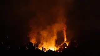 Vista nocturna del incendio, a 25 de julio de 2026, en San Mart&iacute;n de Valdeiglesias, Madrid (Espa&ntilde;a).
- Eduardo Parra - Europa Press