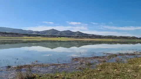 Embalse de Entrepe&ntilde;as (Foto: Asociaci&oacute;n de Ribere&ntilde;os)