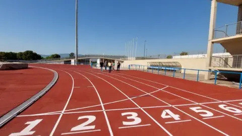Nueva pista de atletismo del polideportivo Manuel Ruiz de Alcantarilla 1
