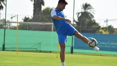 Dani Aquino, entrenando con el Mar Menor