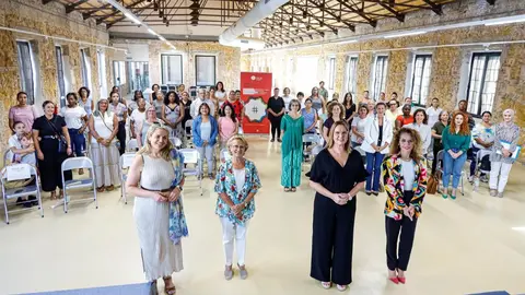 Isabel Franco asiste a la X jornada de emprendimiento femenino 'Creando oportunidades' (Foto: CARM)