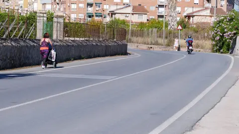 Carretera que comunica Algezares con Santo &Aacute;ngel
