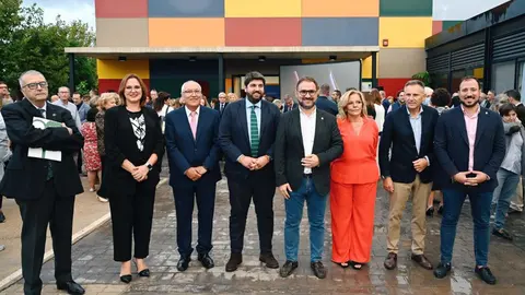 El presidente de la Comunidad, Fernando L&oacute;pez Miras, asiste en la pedan&iacute;a lorquina de La Hoya al acto por el que el Centro Integral de la Asociaci&oacute;n de Padres con Hijos con Discapacidad Intelectual de la Comarca de Lorca (Apandis) (Foto:CARM)