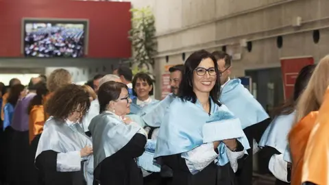 Parte del cortejo acad&eacute;mico antes del inicio del acto, en la facultad de Econom&iacute;a y Empresa
