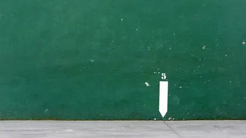 Front&oacute;n de pelota vasca
