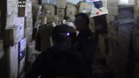 La Guardia Civil investiga a siete personas por vender productos falsificados en Murcia y el Alto Guadalent&iacute;n