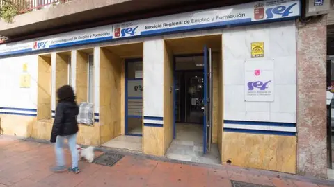 Oficina del Servicio de Empleo y Formaci&oacute;n de la Regi&oacute;n de Murcia (SEFCARM) | FOTO: SEFCARM