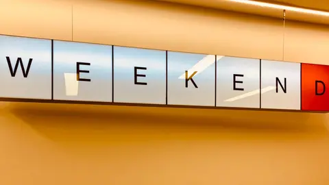 Nuevo logo de Weeekend