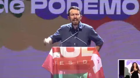 Pablo Iglesias, durante su mitin en la 'Uni de Oto&ntilde;o'