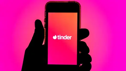 Logotipo de la app de citas Tinder.
