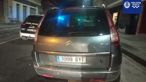 Veh&iacute;culo del detenido (Foto: Twitter @MurciaPolicia)