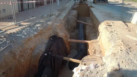 Obras en el canal del Campo de Cartagena (foto: CHS)