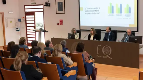 De izq. a der., Olga Garc&iacute;a (Caixabank), Alicia Rubio (UMU), Joaqu&iacute;n G&oacute;mez (INFO) y Carlos Egea (Fundaci&oacute;n Cajamurcia)
