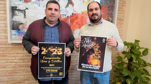El alcalde de Los Alc&aacute;zares, Mario P&eacute;rez (der.) junto al concejal de Festejos, Jos&eacute; Carlos Castej&oacute;n (foto: Ayto Los Alc&aacute;zares)