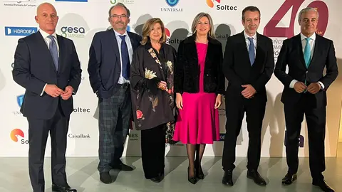 La sociedad civil, empresarial y pol&iacute;tica celebran el 40 aniversario del Estatuto con La 7